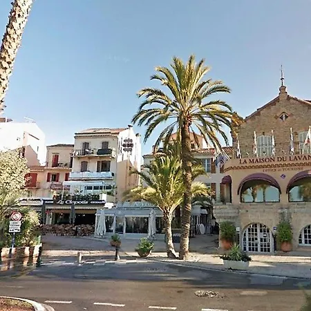Renove Avec Terrasse Et Parking Au Lavandou - Fr-1-251-871 Διαμέρισμα Le Lavandou